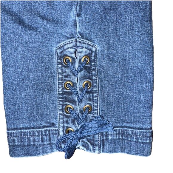 Y2K Style Westbound Sz 10 Stretch Capri Jeans Lace Up Hem Cropped Denim Pants - Picture 3 of 4